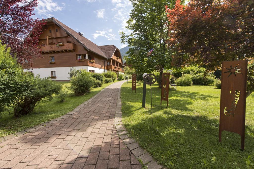 Gutshof Wolfgangsee Resort & Event Hotel Strobl Exterior photo